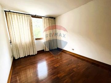Arriendo de Casas en Lo Barnechea | Arriendo casa med 6d 4b paseo pie andino 6 Dormitorios por CLF 90.00