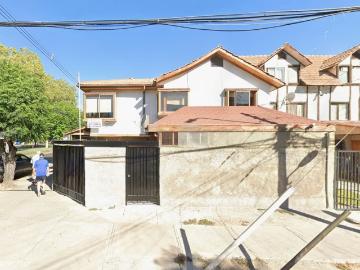 Arriendo de Casas en Maipú | Arriendo Casa esquina avenida Principal, Maipú 3 Dormitorios por CLP 1300. 00