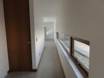 Arriendo de Casas en Peñalolén | Arboretum. 4 dormitorios y 4 baños más servicios. Peñalolen 4 Dormitorios por CLF 67.00