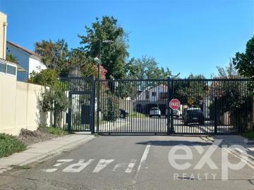 Arriendo de Casas en Peñalolén | Casa en arriendo de 4 dorm. En Peñalolén 4 Dormitorios por CLF 54.00