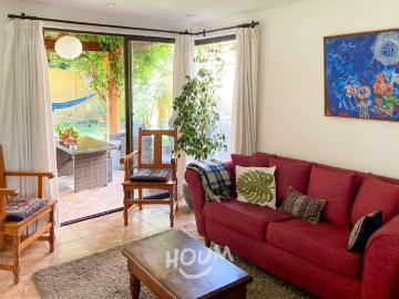 Arriendo de Casas en Peñalolén | Casa en Las Flores Sur 4 Dormitorios por CLP 1400. 00