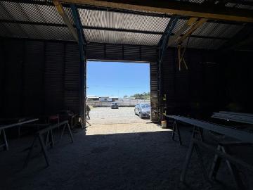 Arriendo de Casas en Puerto Montt | Se arrienda bodega urbana 252 m2 1 Dormitorios por CLP 1250. 00