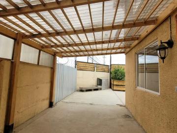 Arriendo de casas en quilpué | arriendo casa cerca centro quilpue 2 dormitorios por clp 450000.00