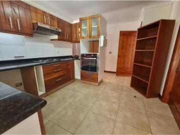 Arriendo de Casas en Quintero | 2 casas con gran jardín, piscina y quincho 4 Dormitorios por CLP 1980. 00