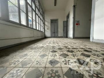 Arriendo de Casas en Santiago | Arriendo Sede Educacional cuadras de Santa Ana y Los Héroes 13 Dormitorios por CLF 120.00