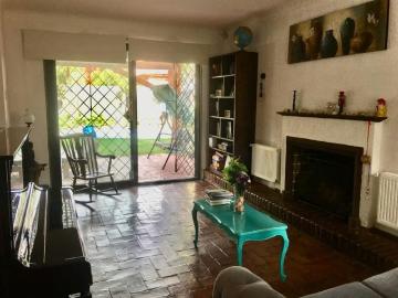 Arriendo de Casas en Ñuñoa | Casa con piscina en arriendo de 4 dorm. En Ñuñoa 4 Dormitorios por CLP 2200. 00
