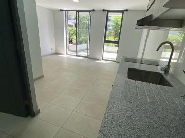 Arriendo de Departamentos en La Florida | RETAIL Vicuña mackenna 7637 Depto Estudio con Terraza 1 Dormitorios por CLP 400000.00