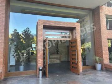 Arriendo de Departamentos en Las Condes | Frente al parque Juan Pablo II 1633 Dormitorios por CLP 2190. 00