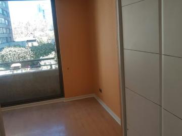 Arriendo de Departamentos en Recoleta | Condominio Plaza Forestal, UN Dormitorio, cocina americana, Baño completo Dpto. Studio 1 Dormitorios por CLP 290000.00
