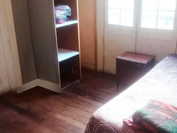 Arriendo de Pieza en Valparaíso | Grandes, iluminadas Todo incluido 1 Dormitorios por CLP 110.00
