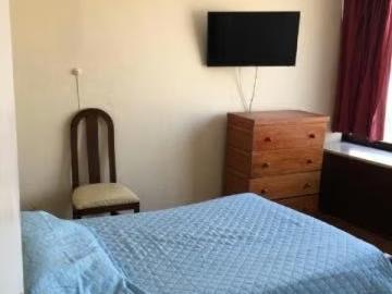 Arriendo de Pieza en Providencia | Pieza amoblada a pasos metro Tobalaba 1 Dormitorios por CLP 220000.00