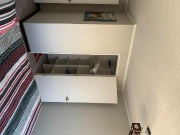 ARRIENDO DEPARTAMENTO AMOBLADO, ACOGEDOR, SEGURO, A PASOS DEL METRO