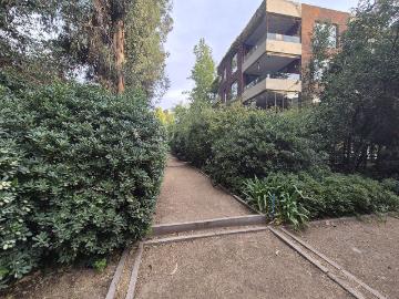 ARRIENDO DEPARTAMENTO LO BARNECHEA 2 DORMITORIOS Y JARDÍN