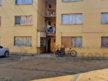 Arriendo departamento sector estadio Doll