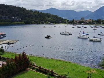 Arriendo Departamento Pucón Depto para 8 personas con vista al lago en condominio con playa y marina