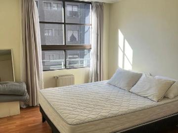 Arriendo excelente departamento amoblado pleno centro
