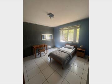 Arriendo Habitacion sector metro Baquedano