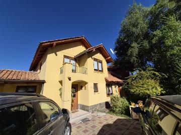ARRIENDO HERMOSA CASA 4D 3B, LA MONTURA, HACIENDA EL PEÑON