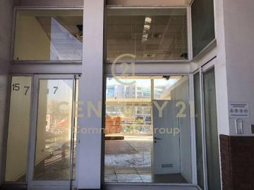 Arriendo Local Comercial en plena Avda La Dehesa