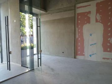 Arriendo Local Comercial, Vicuña Mackenna, La Florida | Espacios por CLF 50.00 en Santiago