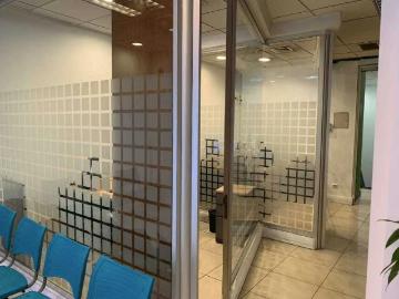 Arriendo oficinas o local comercial centro 157988 | Espacios por CLF 200.00 en Santiago