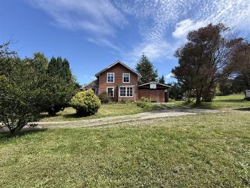 Arriendo Parcela Puerto varas Casa con Parcela Crell Puerto Varas de 5D 3B