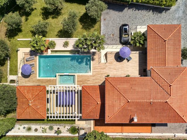 Arrière Pays Cannois Propriété De Prestige 280m² Châteauneuf Grasse