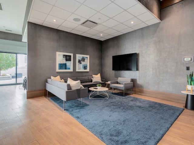 Arris East 1 Bedroom Apartment for Rent at 505 4 St Se, Calgary, AB T2G 1V6 Downtown Calgary