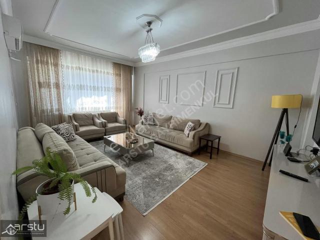 Arstu Gm.haliseden Altınşehirde Satılık 4+1 Lüks Bakımlı Daire