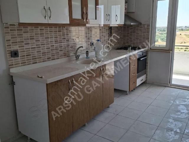 Arstu Gm. Haliseden Musalla Tokide Kiralık 2+1 Daire
