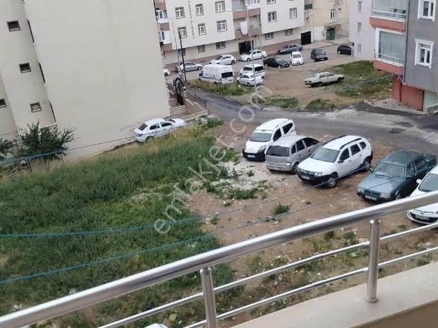 Ars Emlak Dan Belediye Arkası Çarşı Merkez De Kiralık 3+1