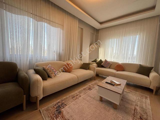 Arsan Center Karşısı Sgk Yakını Balkonlu Satılık 2+1