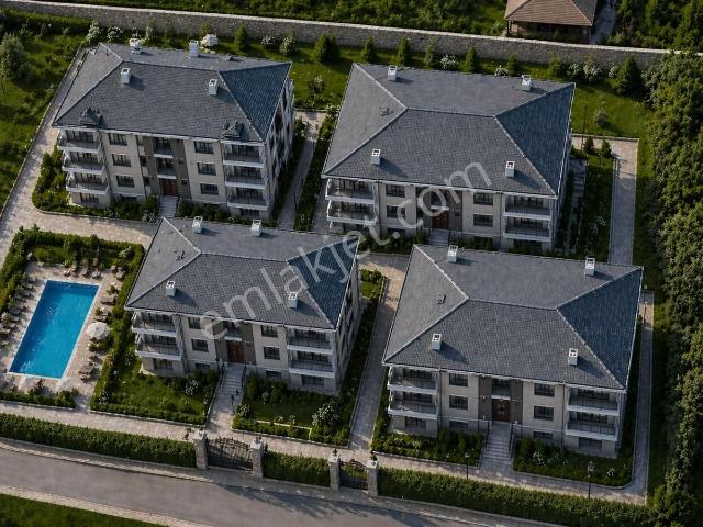Arslan İnşaat Yarı Peşin Yarı Taksit 2027 Teslim Havuzlu Site