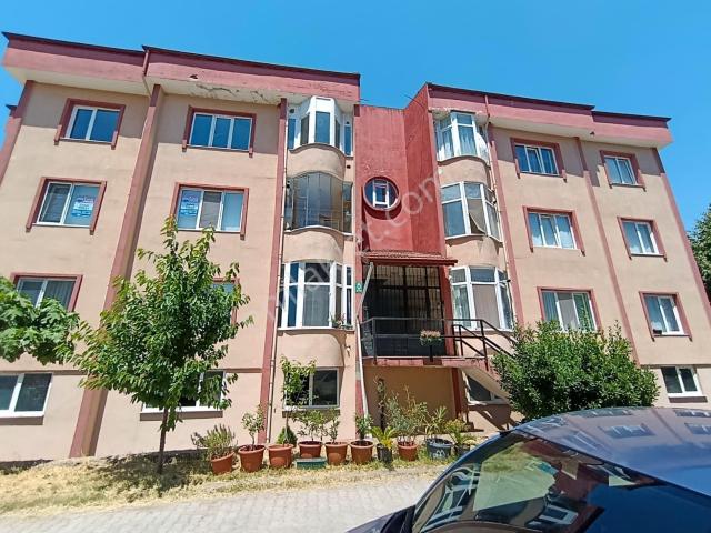Arslanbey Doğakent Sitesinde Satılık 3+1 Arakat Full Yenilenmiş
