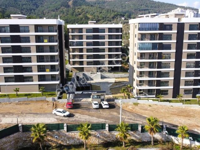 Arslan'dan Gaziemir'de Havuzlu Site'de Doğa İle İç İçe Yaşam
