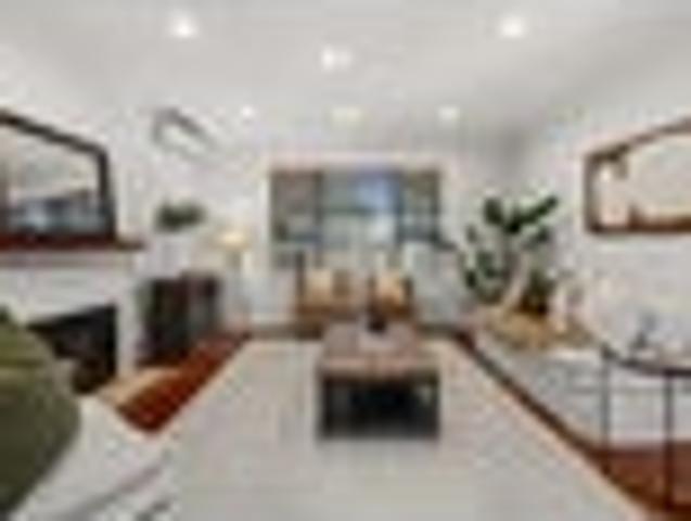 Art Deco Charm, Marewa Appeal