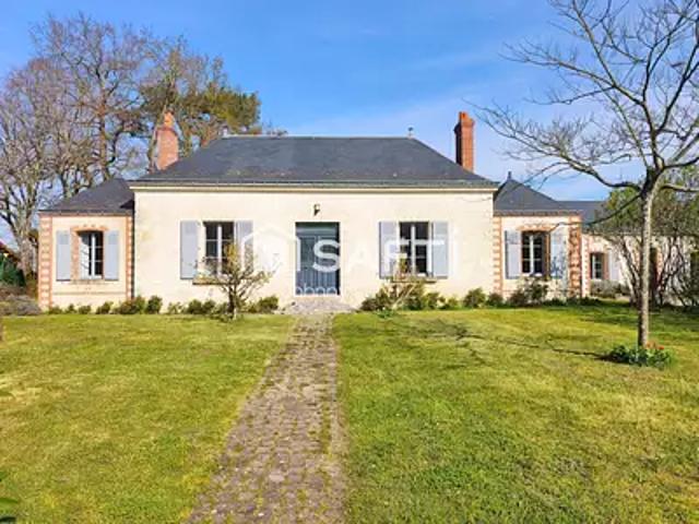 Artannes sur Indre 37260 Achat / Vente maison 8 pièces t8 piscine terrasse