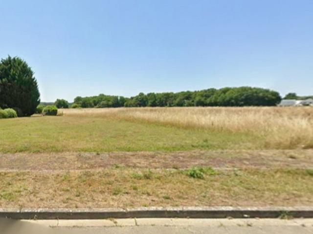 Artannes sur Indre Vente Terrain 37