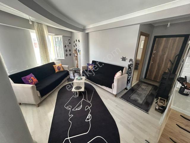 Arte Den 17 Eylül Mahallesinde Ara Kat 1+1 Eşyalı Kiralık Daire