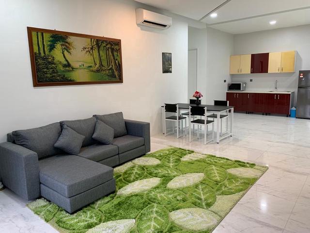 Arte S 1450 Sqft Fully Furnished Private Lift