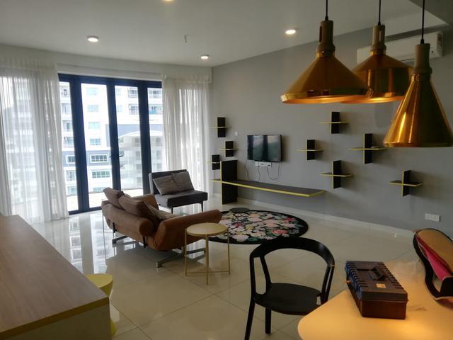 Arte S Condo 1543sqft Fully Renovated Furnished 2 Cpks CORNER UNIT