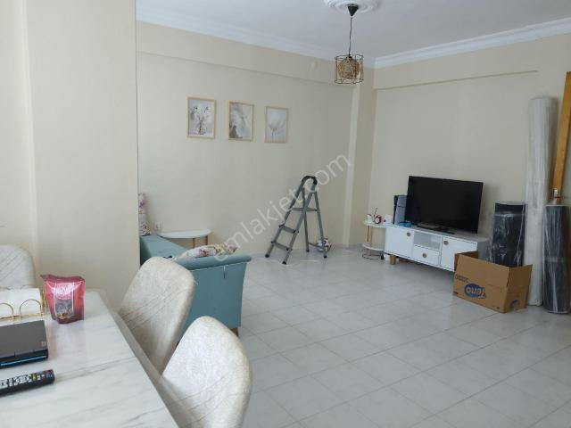 Artenew Emlak'tan Bornova Merkez'de Kiralık 3+1 Daire