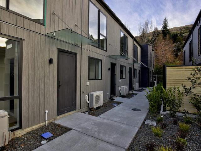 arthurs point, 2 bedrooms