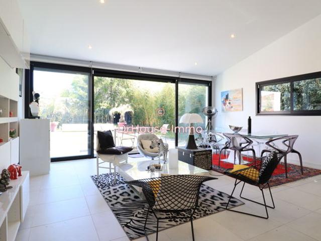 ARTIGUES Maison 102 m² 3 chambres jardin piscine carport