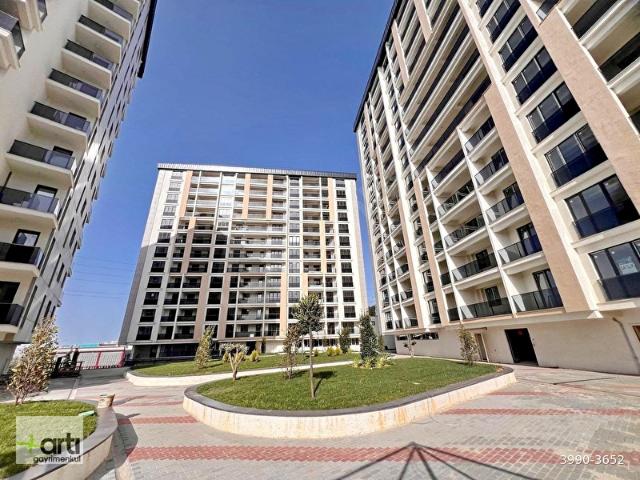 ARTI'dan FGM Gloria Sitesinde Orman Manzaralı 3+1 Kiralık Daire