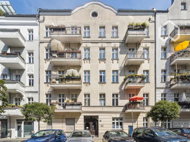 Artist pink folklore home, Berlin Amsterdam Apartments for Rent