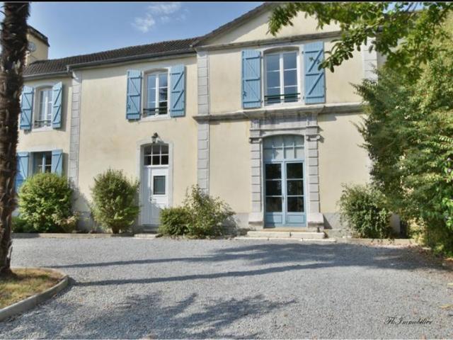 ARTIX DEMEURE MAÎTRE 157 M² HABITABLE