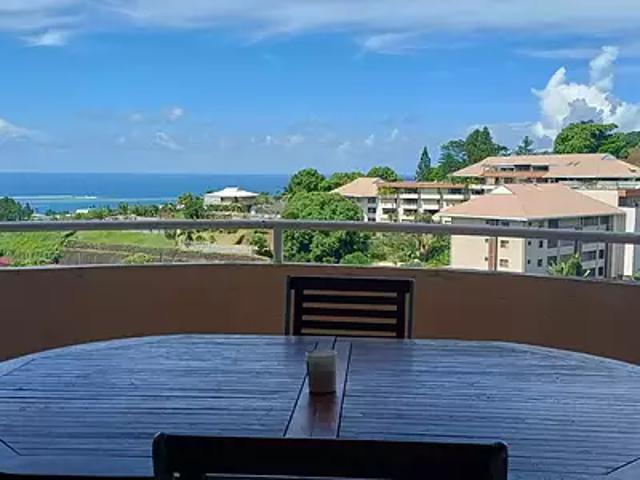 Arue 98701 Achat / Vente appartement 3 pièces t3 au dernier étage piscine