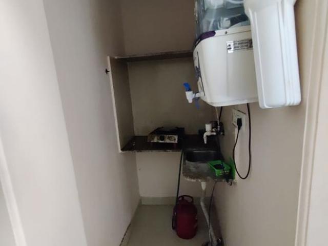 Arun Vihar Sector 37 2 Bedroom 750 Sq. Ft. Apartment in Sector 37 Noida Listing ID: #9997