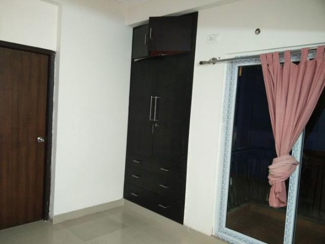 Arun Vihar 3 Bedroom 1580 Sq. Ft. Apartment in Sector 29 Noida Listing ID: #10342